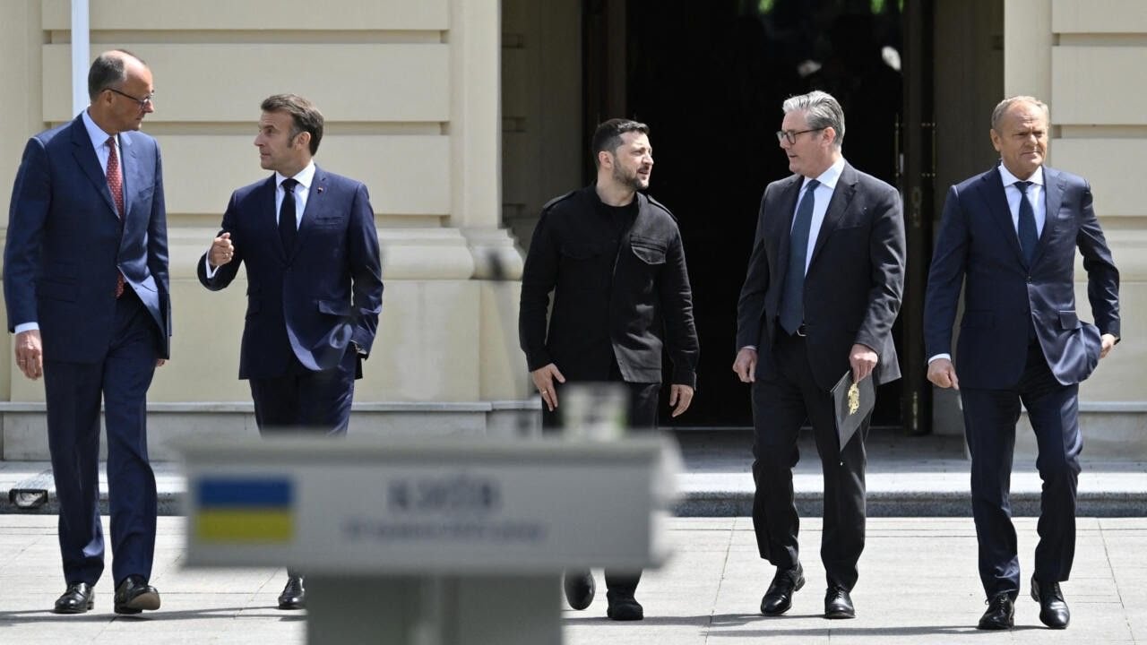 «Συμμαχία των Προθύμων»: Διακήρυξη του Παρισιού με εγγυήσεις ασφάλειας για την Ουκρανία – Ενεργό ρόλο στη μεταπολεμική Ουκρανία επιδιώκει η Άγκυρα